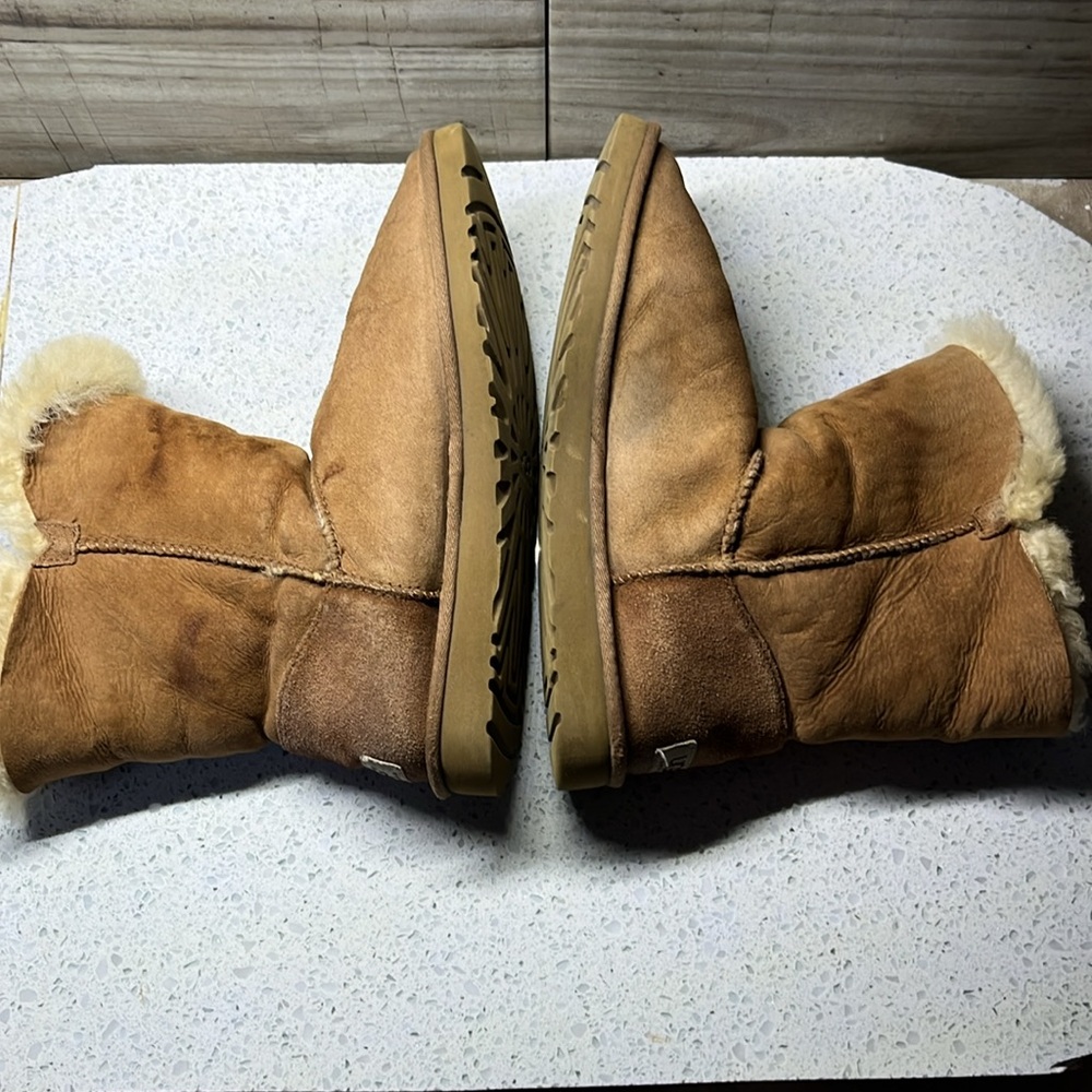 🌸🌸 UGG boots 🌸🌸 - Picture 3 of 6